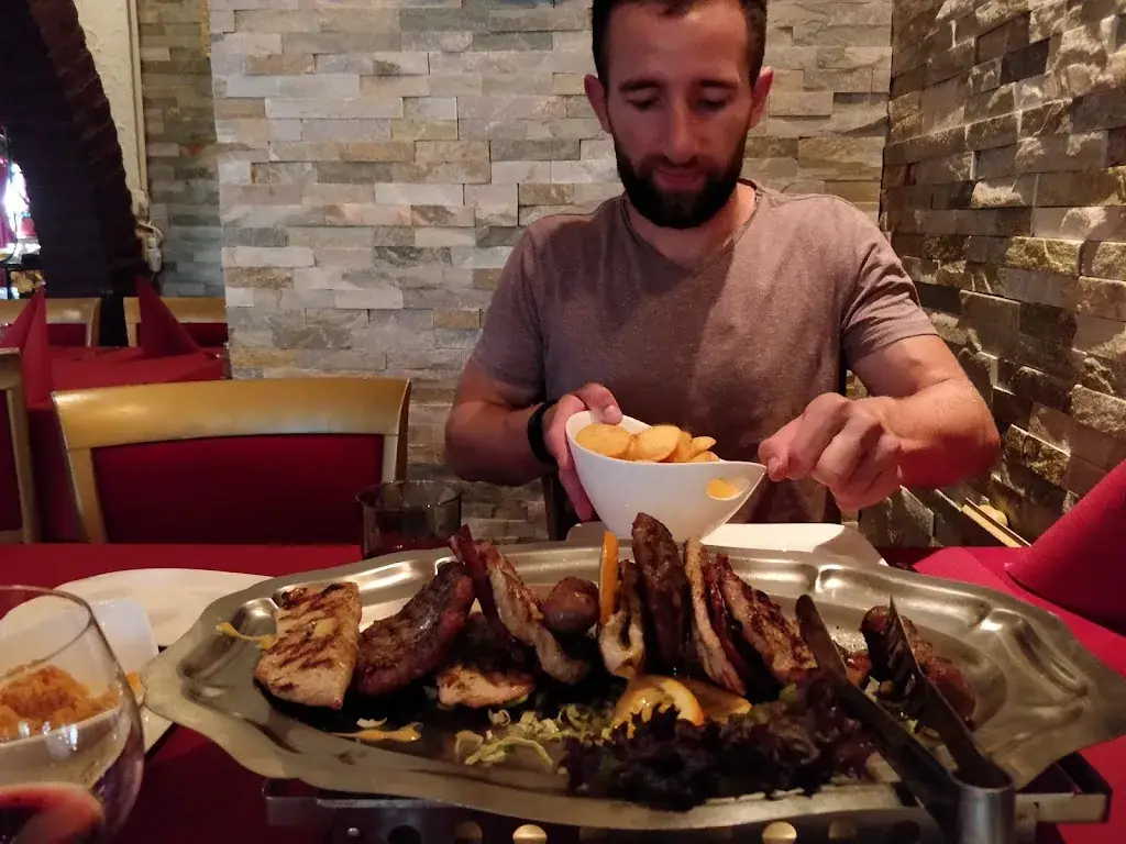 Christian Oppedijk_Balkan Restaurant Aleksandar_Drachten_review