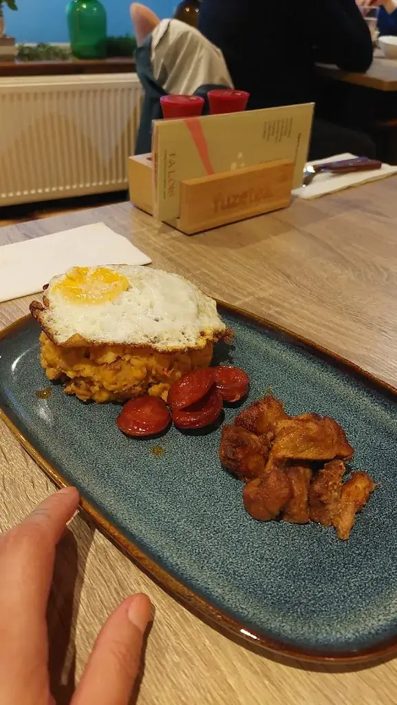 Thamy Caroline_Restobar Ta Lois_Rotterdam_recensione