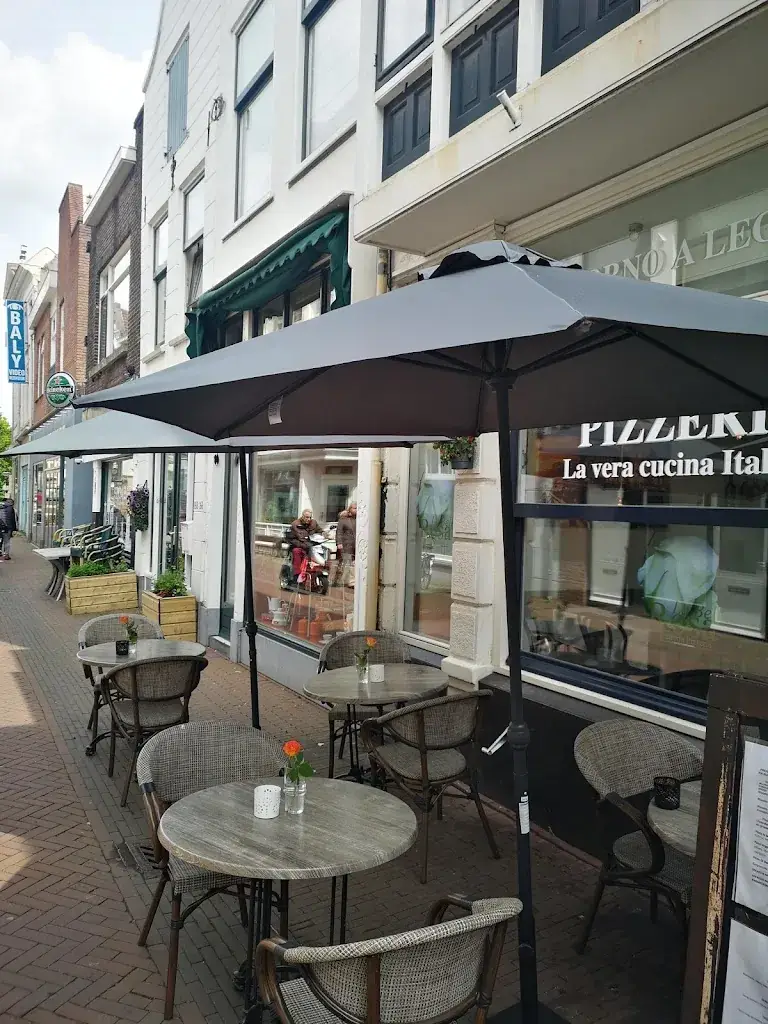 La Bella Rosa_Schiedam_slider_image_1