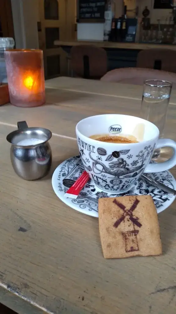 Hendrikus Piek_Brasserie Stadhuis_Schiedam_review