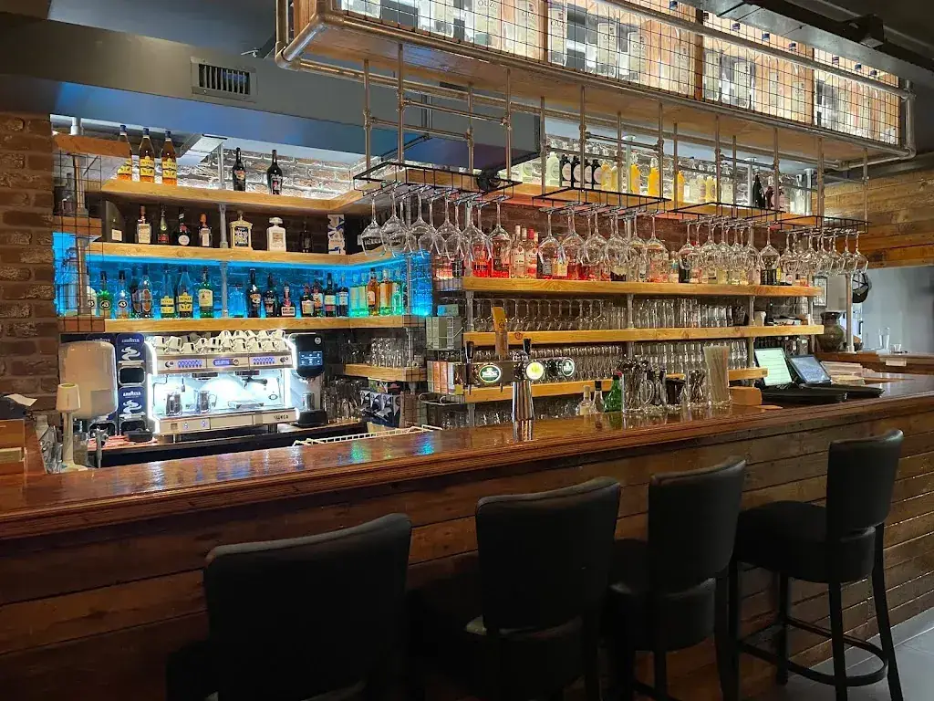 Griekse Taverna Broersvest restaurant in Schiedam