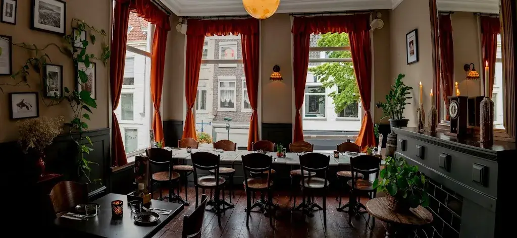 Restaurant Oniria & Cocktail Bar restaurant in Schiedam