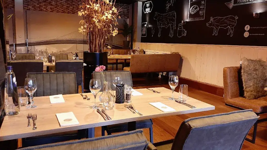 Tout le Monde restaurant in Pijnacker