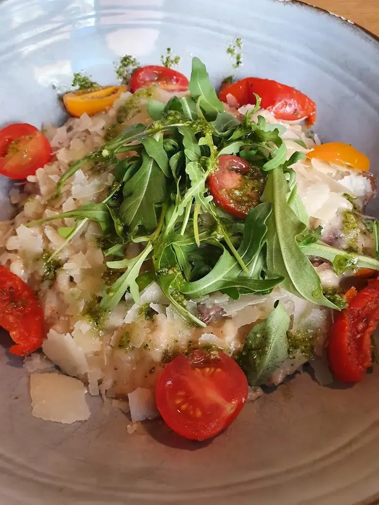 Dana Bailey_Nog eigenwijzer_Sassenheim_review