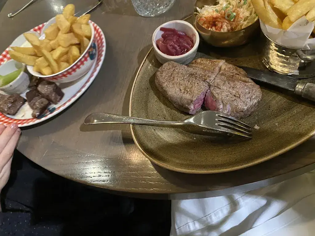 Eli Peli_Restaurant Nest_Sassenheim_review