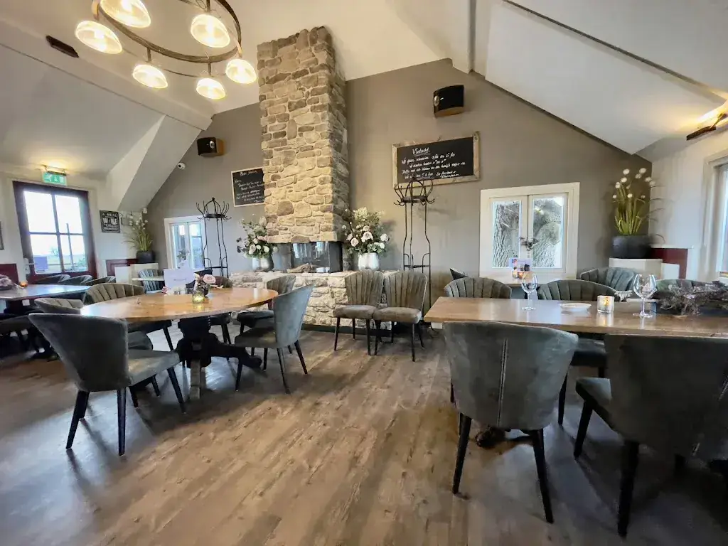 Brasserie Vlietzicht B.V. restaurant in Schipluiden