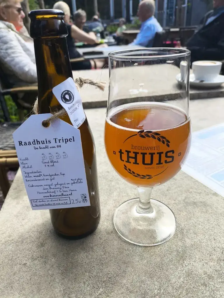 Andreas Noteng_Raadhuis Schipluiden_Schipluiden_review