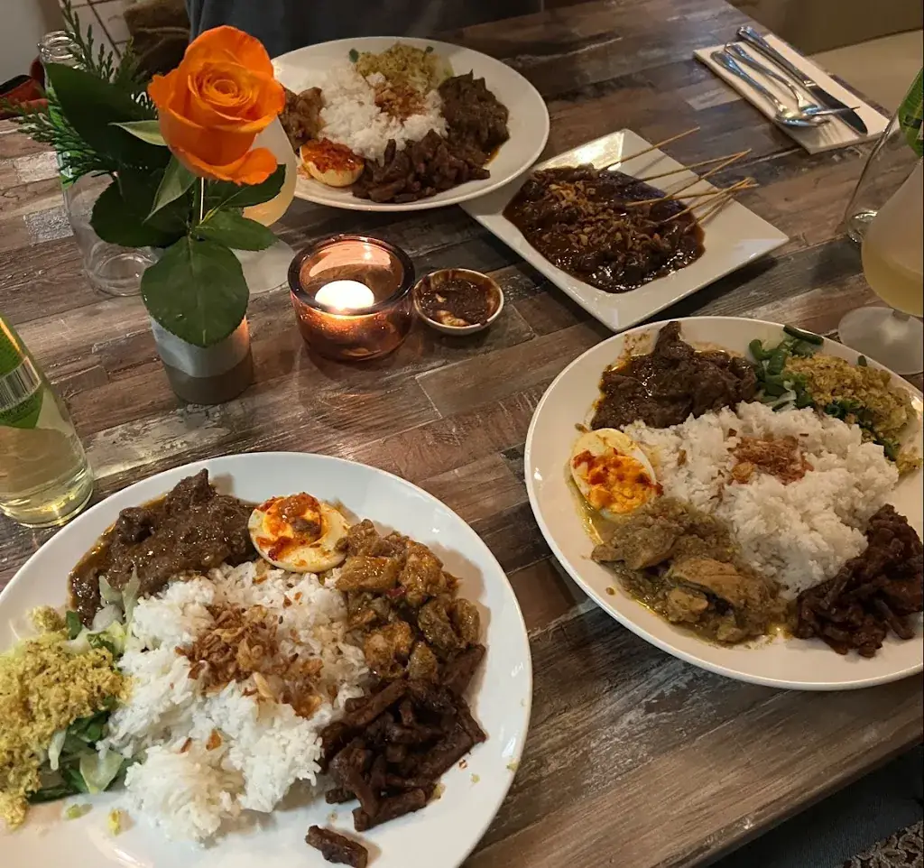 Muhammad Rafly Ramadhan Nugraha_Mijn Boemboe_Rotterdam_review