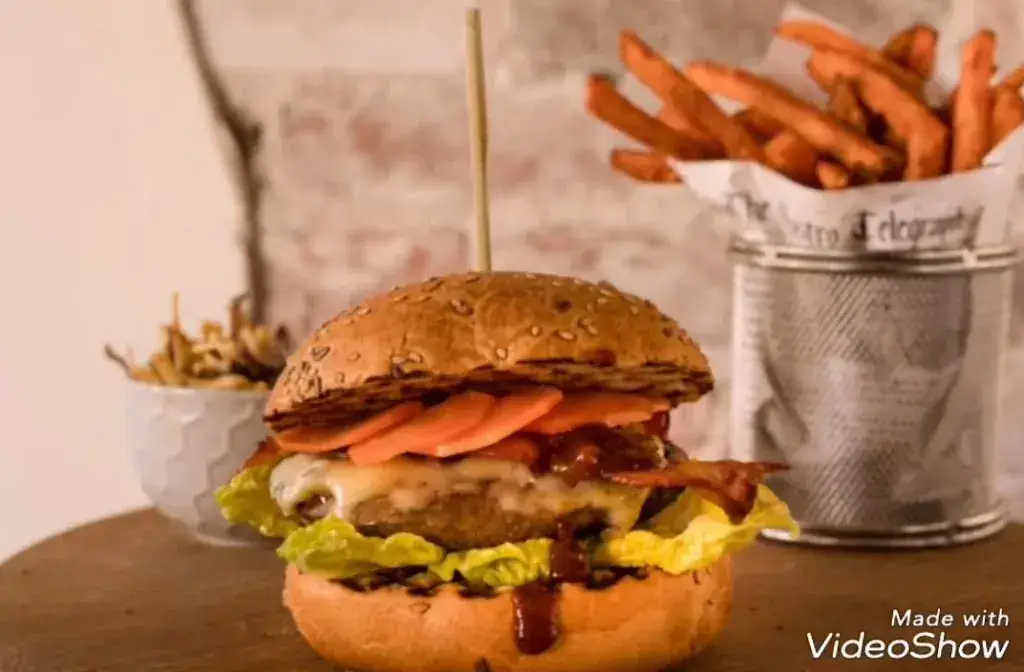 Heerlijk Burgers & Bites_Rotterdam_slider_image_2