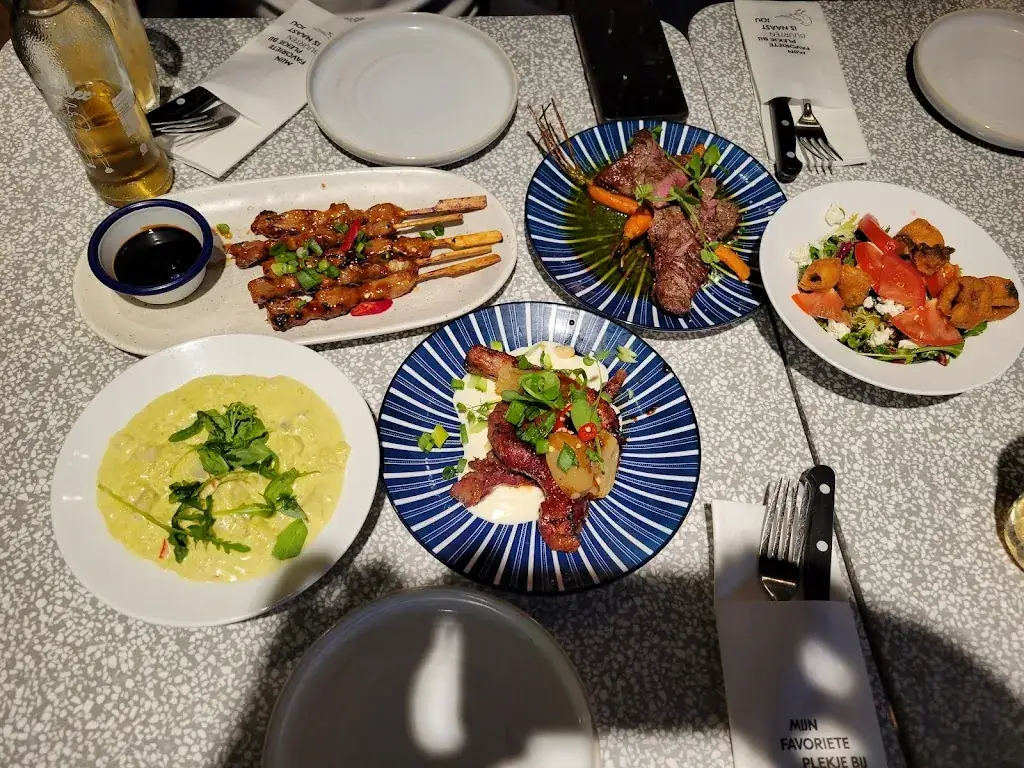 Dennis Chu_Buurten in de Gaard_Utrecht_review