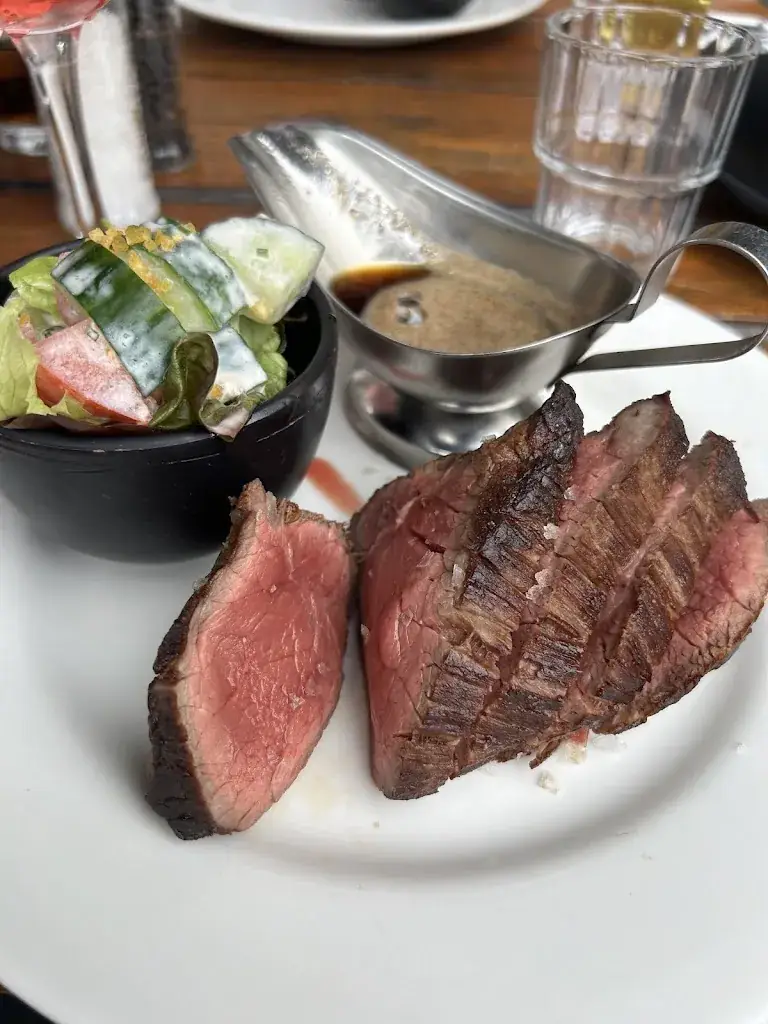 Mad Si_Bistro Catch-up Goudenregenplein_Haag_review