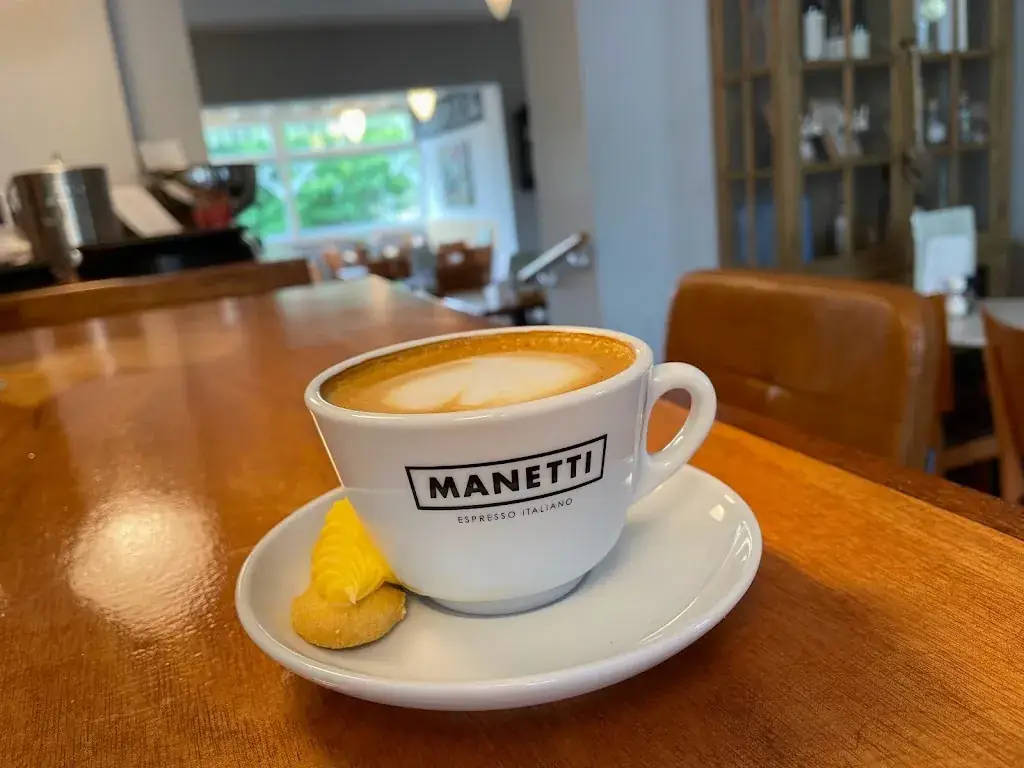 Bistrot Le Gris - Strijen - Lunch - Borrel - Diner - Terras_Strijen_slider_image_3