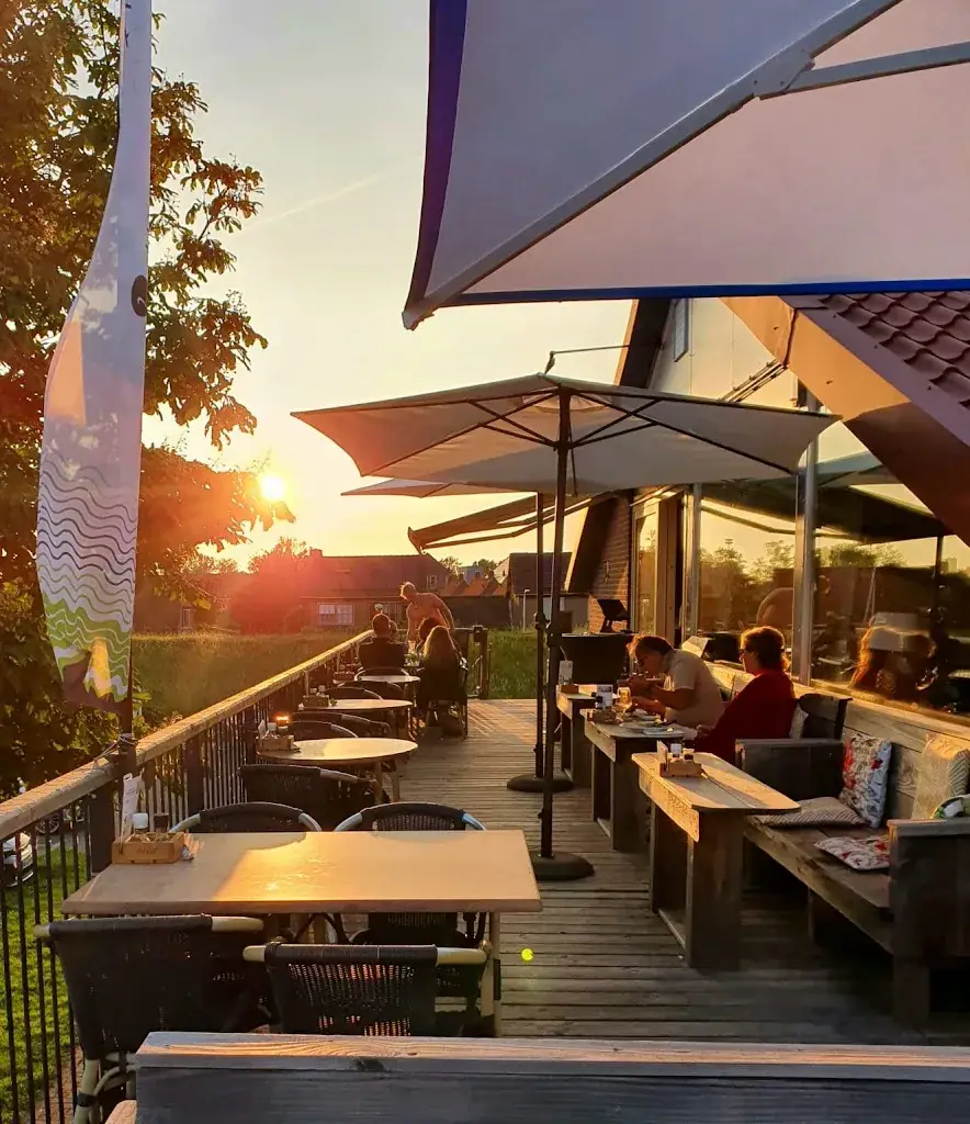 Restaurant De Batterij ristorante a Strijensas