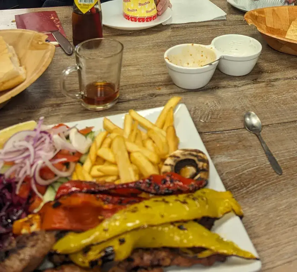 Dina Vivan Mortimer_Restaurant Bolu Dagi_Haag_review