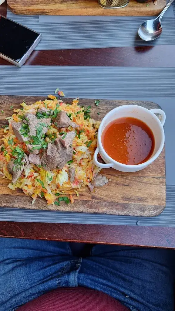 Mehdi Sheikh_Damas restaurant zaandam_Haag_review