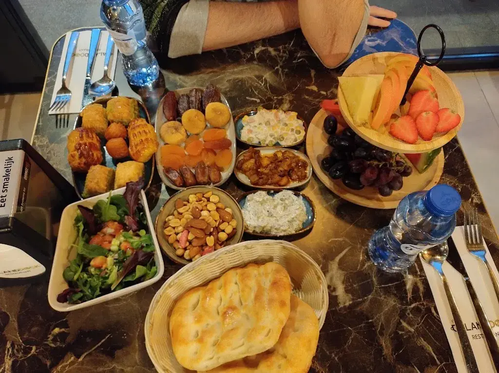 Catalina Mora Baquero_Calanddock restaurant_Haag_review