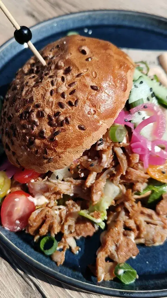 Cheers! Voorhout_Voorhout_slider_image_2