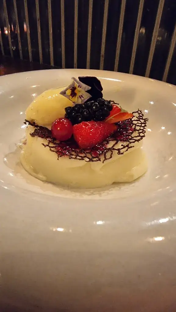 Ruslan Raspopov_Kyatcha Den Haag_Haag_review