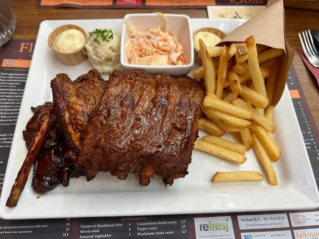 Andrei Petrescu_Flavor's_Haag_review