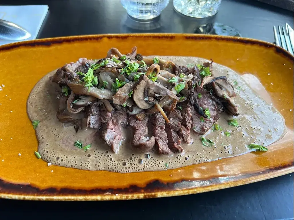 C C_The Old Jazz_Haag_review