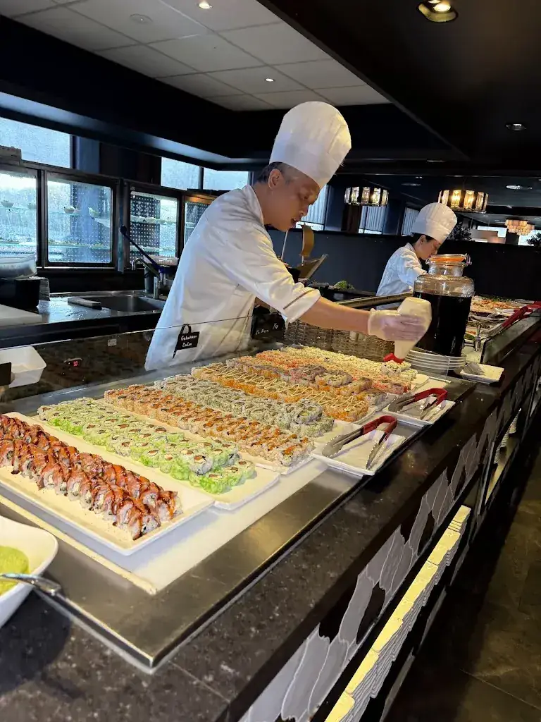 Emily Levert_Wereld Restaurant Samen_Haag_review