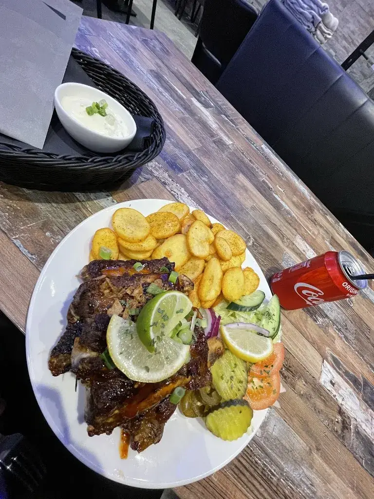 Luke Olasso_Amoerie Drachten_Drachten_review