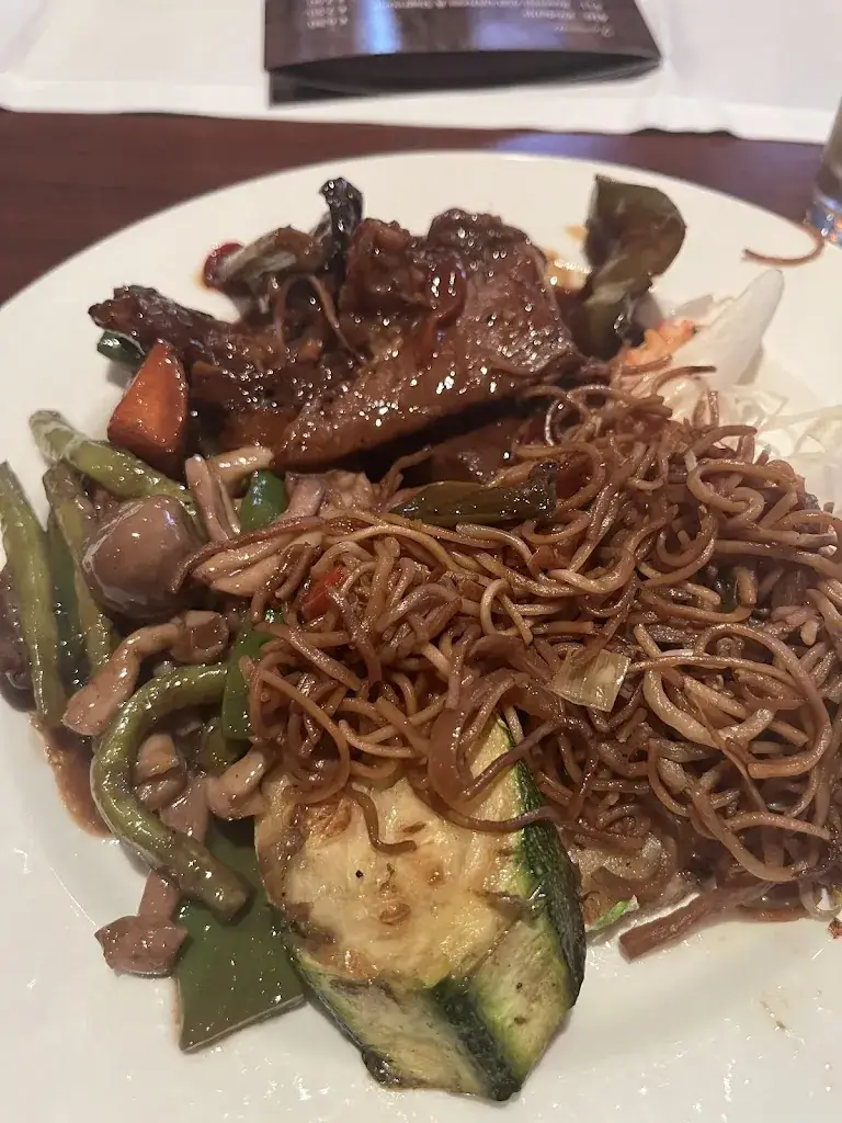 Riegmar “Ricky” Valies_De Chinese Muur Den Haag_Haag_review