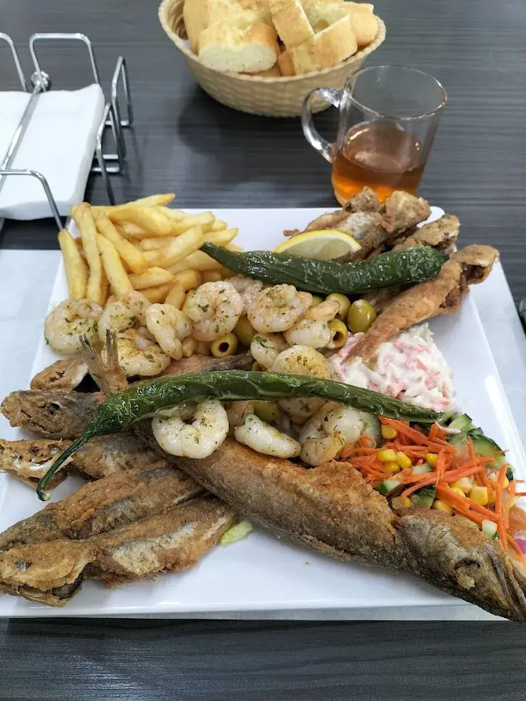 Menu_Vishandel Vreewijk_Rotterdam_image_3