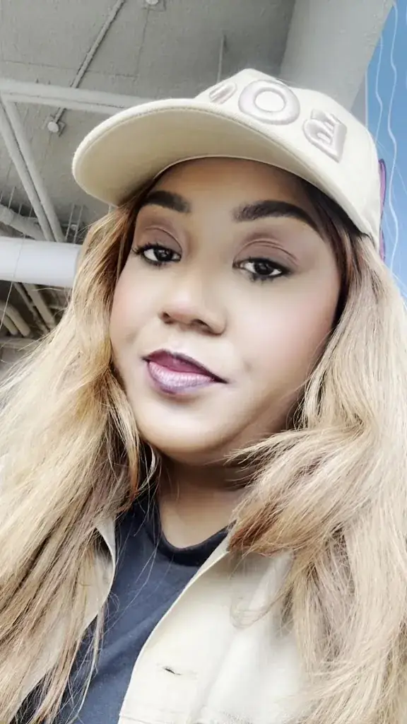 Margret Nartey_Young Harvest_Rotterdam_review