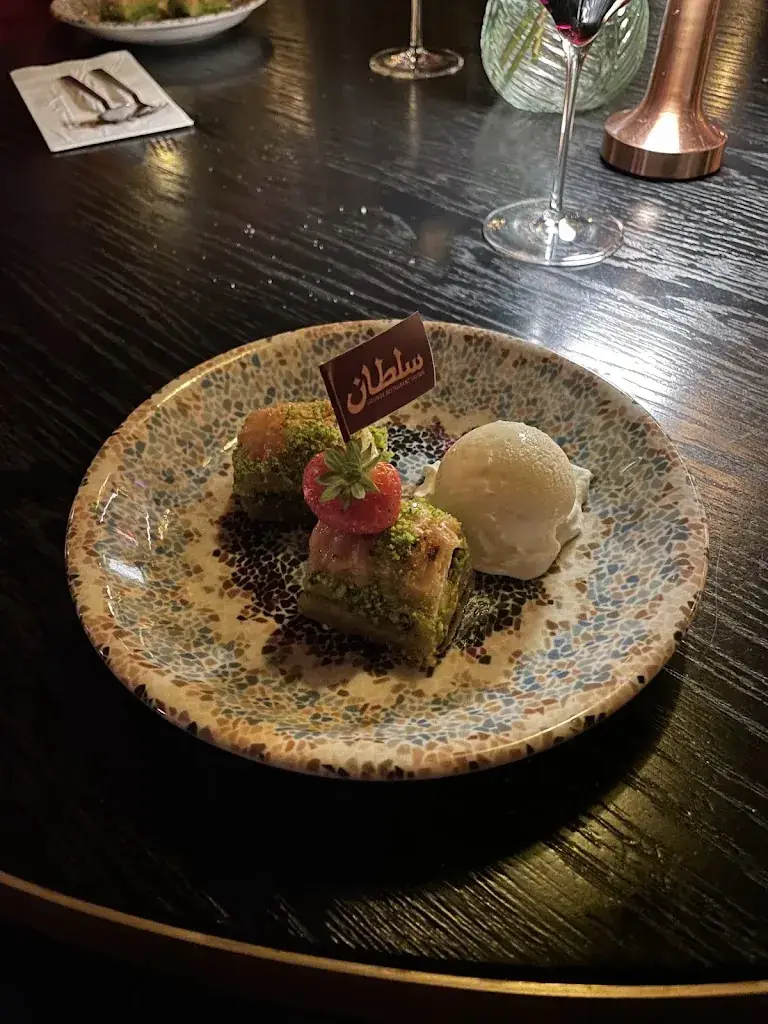 Menu_Lounge Restaurant Sultan_Rotterdam_image_9