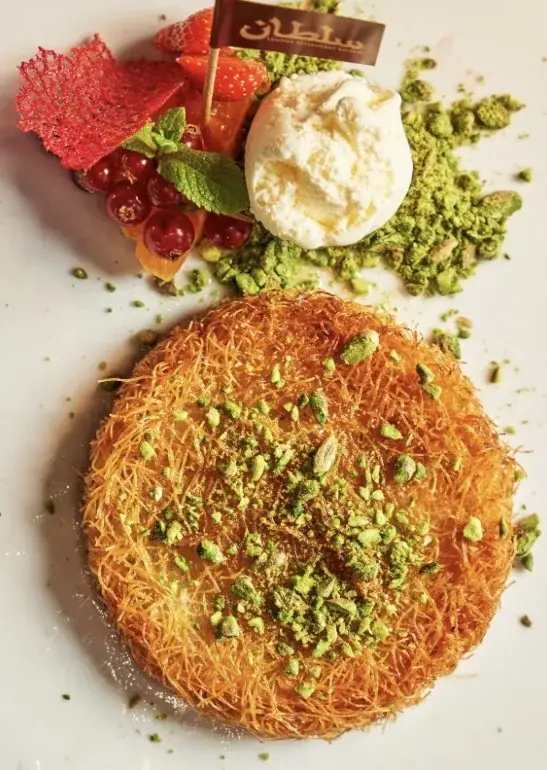 Eyüphan Kilic_Lounge Restaurant Sultan_Rotterdam_review