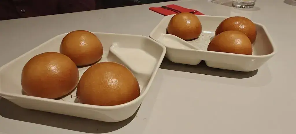 Cassandra Byrne_Natsumi_Voorburg_reseña