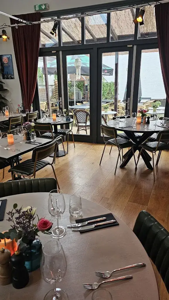 Le Petit Grand_Voorburg_slider_image_1