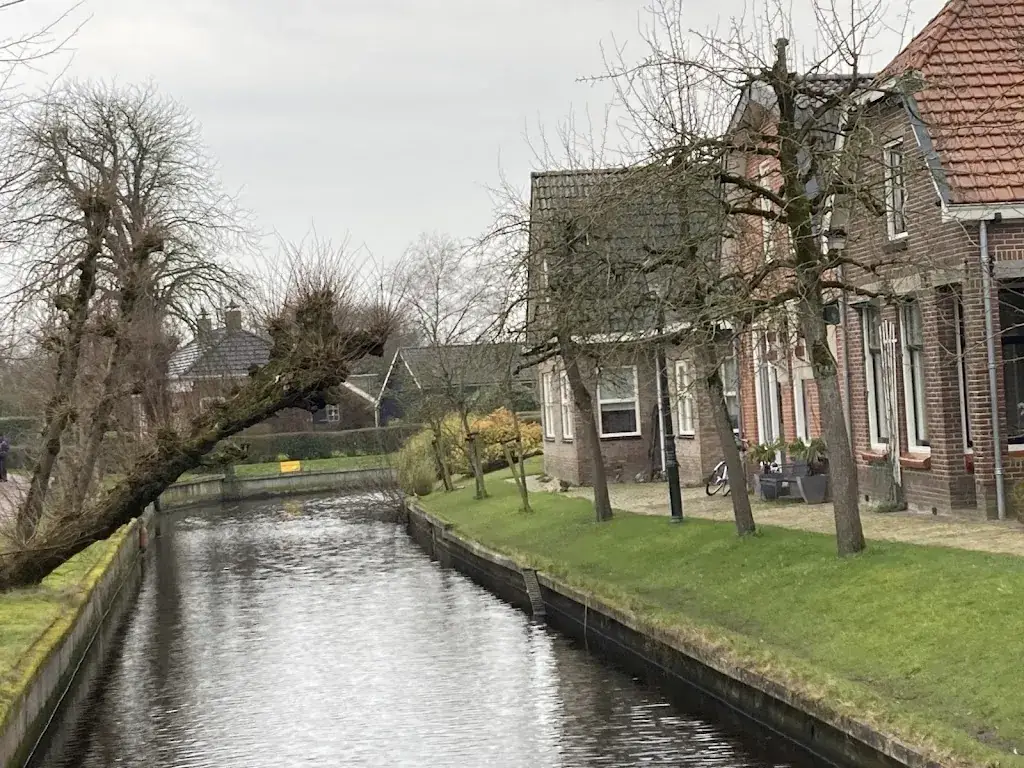 Eetcafé 't Breed_Eastermar_slider_image_3