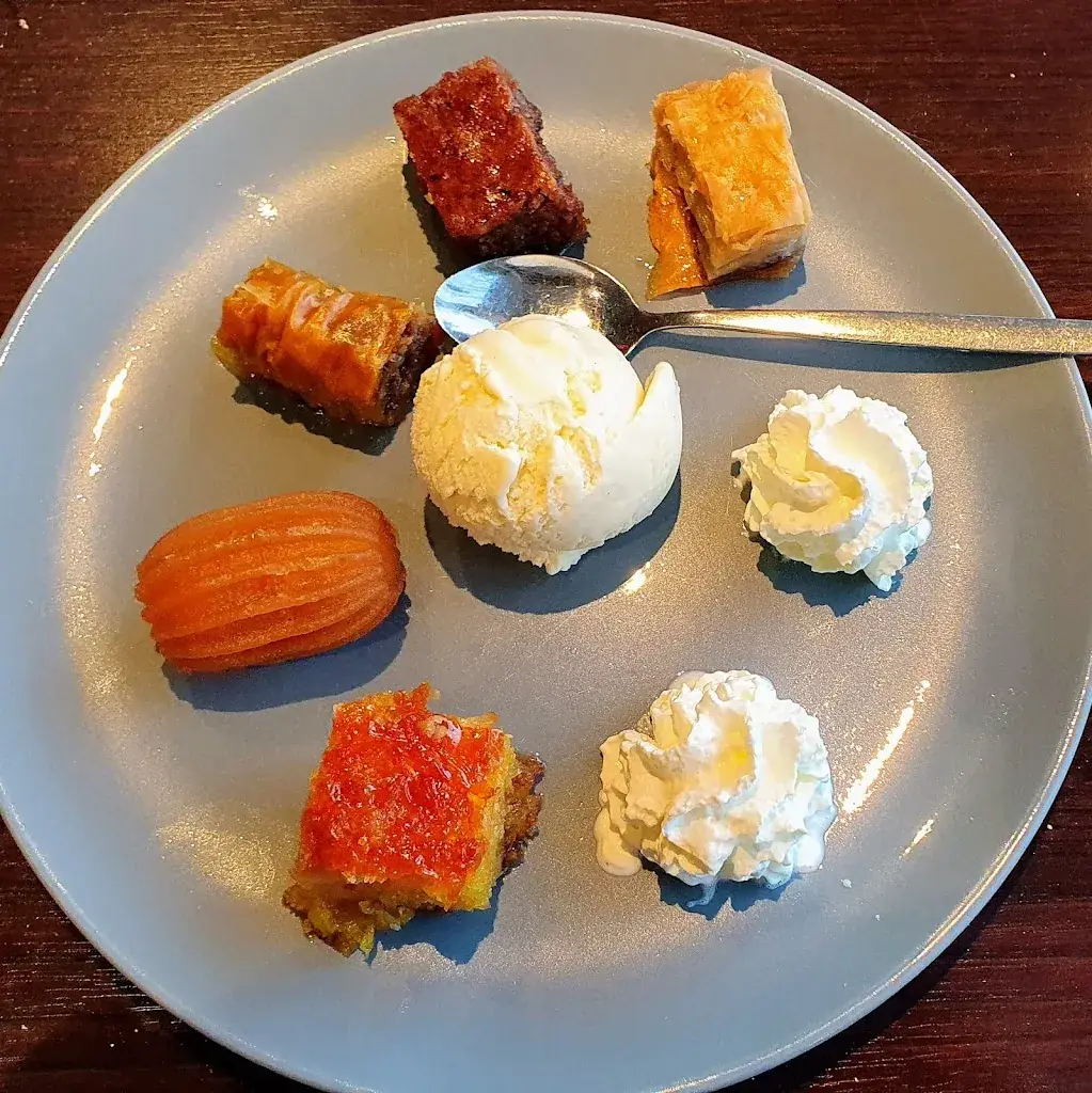 Oleksii Bartashevych_Greek Restaurant Yamas_Bilt_review