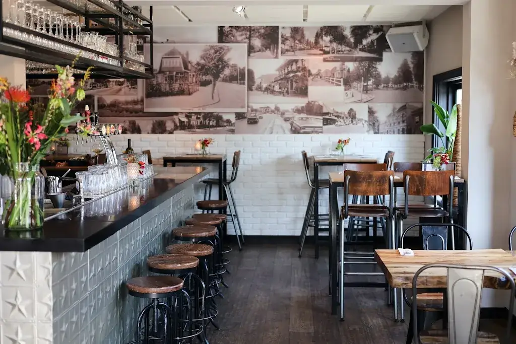 Eetcafé Joos_Bilt_slider_image_1