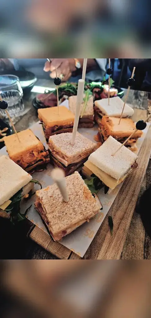 Eetcafé Joos_Bilt_slider_image_2