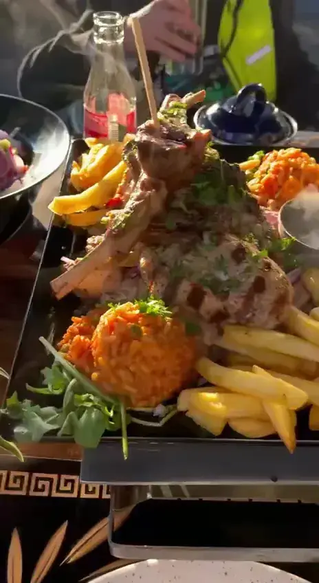 Stas Kapustin_Grieks Restaurant OMEGA | De Bilt_Bilt_review