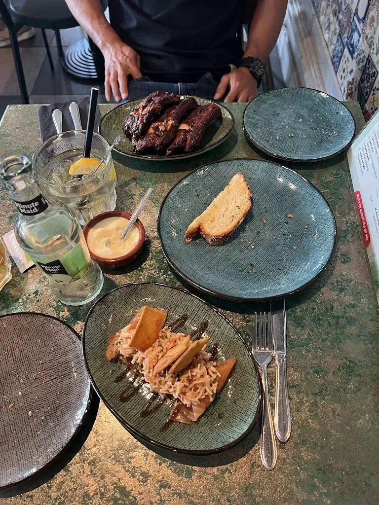 Michael Riethoff_Tapasbar Hacienda_Zwijndrecht_Bewertung