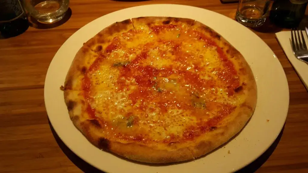 Menü_Parmesan_Zwijndrecht_Bild_3