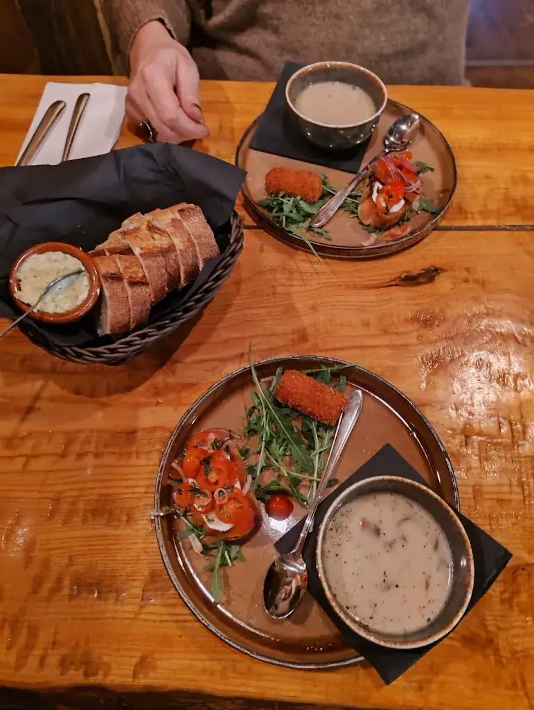 ronald van wattum_ZOHEJ!_Zwijndrecht_reseña