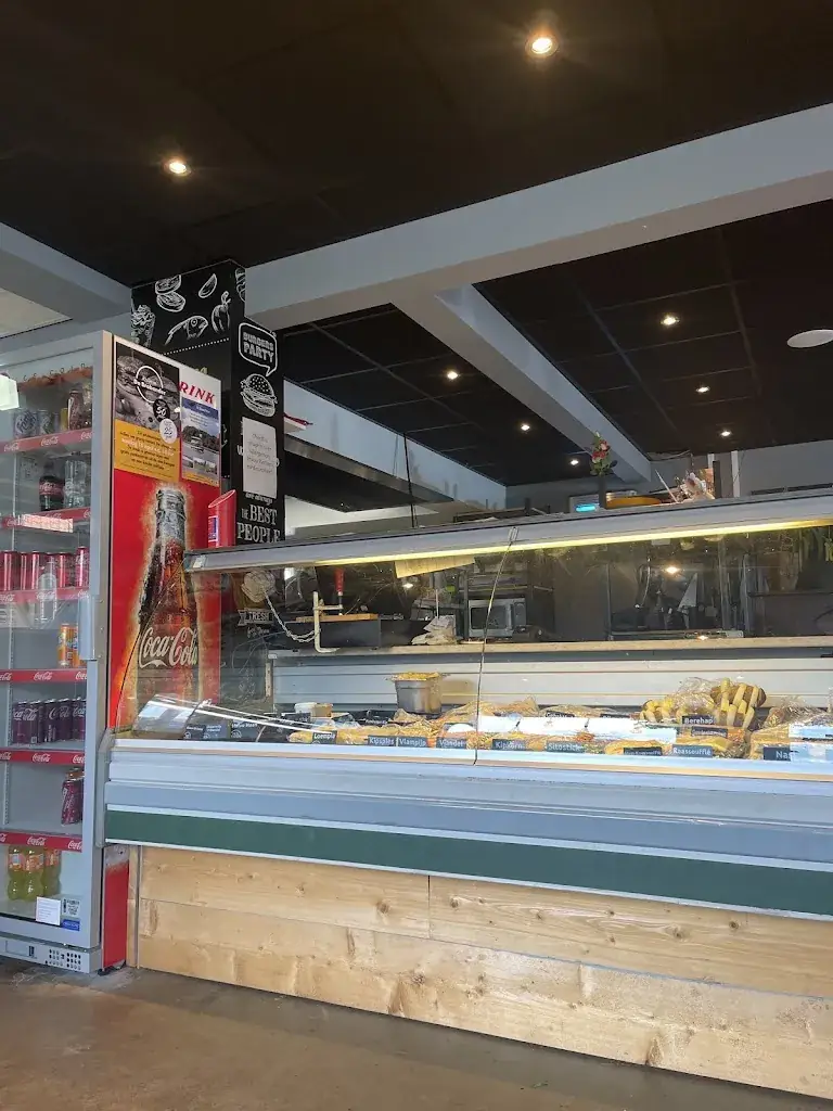 Cafeteria "De Brabander" restaurant in Amerongen