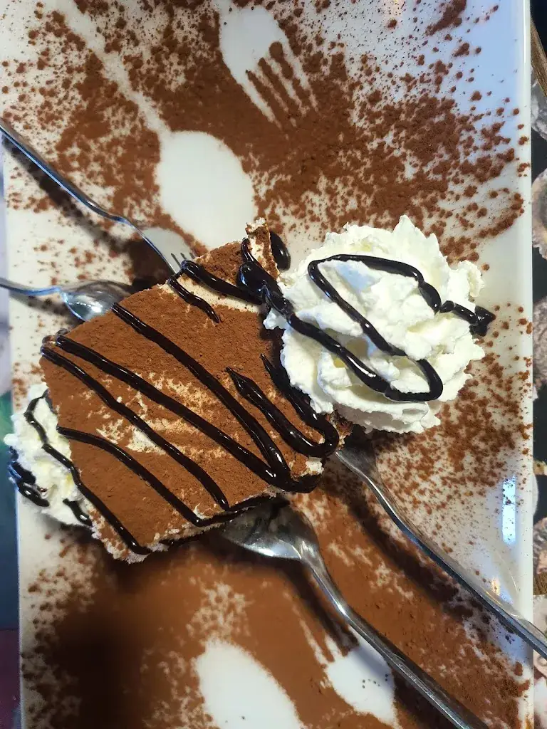 Fariha Farooq_Creta Bunnik_Bunnik_review