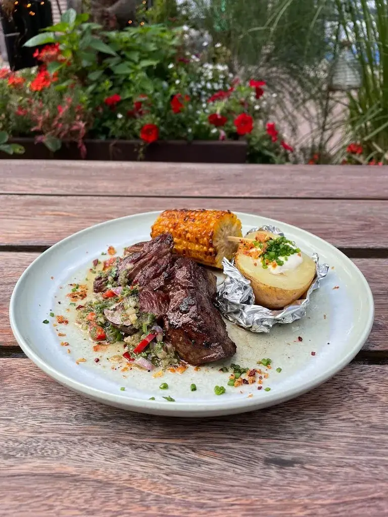 Pandarve_Zeist_slider_image_3