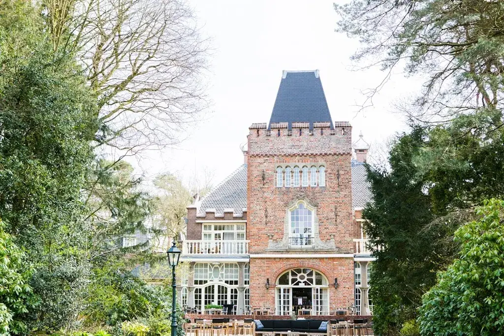Kasteel Kerckebosch restaurant in Zeist
