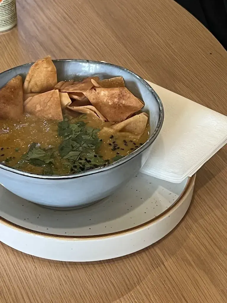 Samy Ralph Andary_SHOUQ Zeist - Hummus, falafel & mezze (ook catering)_Zeist_review