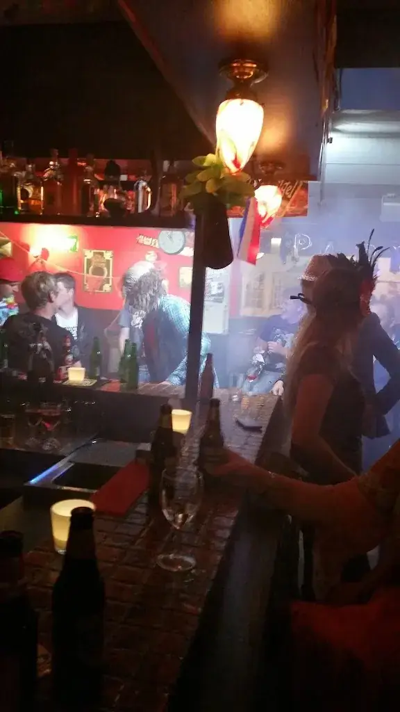 Iniabar_Garyp_slider_image_1