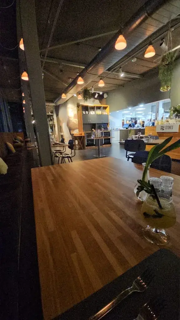 suenia Cordeiro_Restaurant Stones_Emmen_review