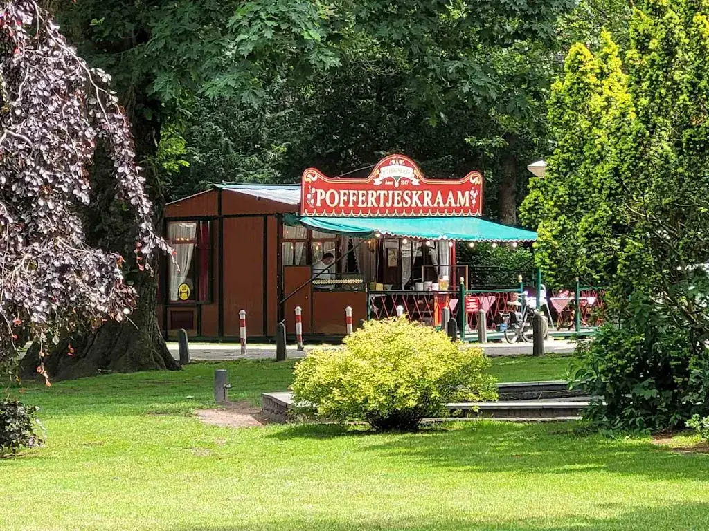 Ed Pat_Poffertjeskraam Baarn_Baarn_avis
