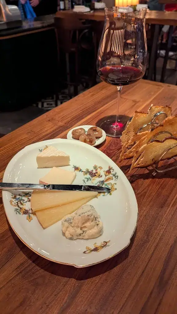 Wesley Lont_Vineria Nebbiolo_Baarn_review